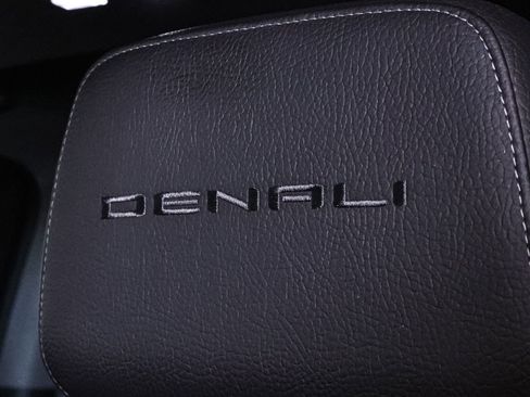 Used 2019 GMC Sierra 1500 Denali w/ Technology Package AWD/4WD image 25