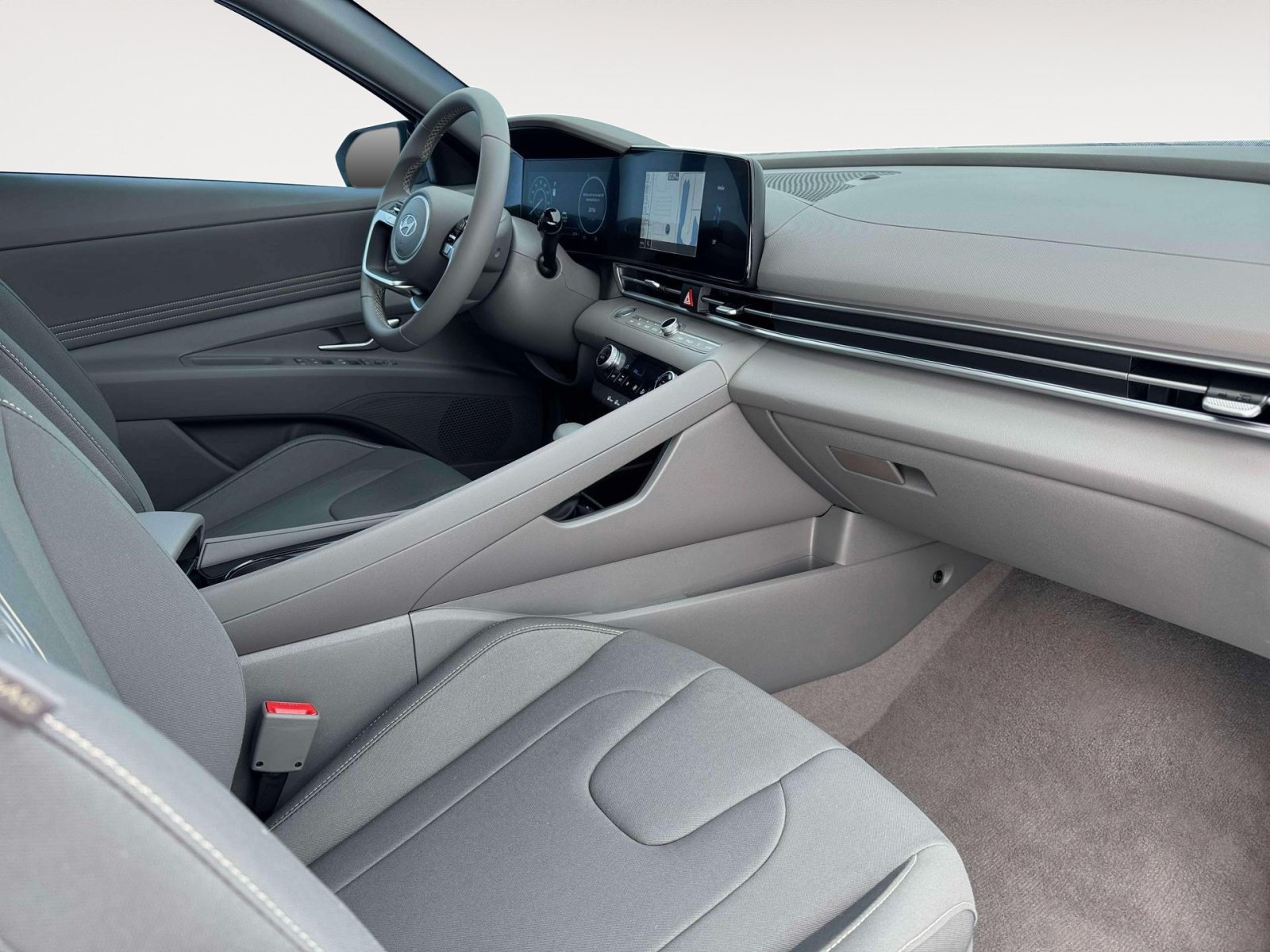 New 2026 Hyundai Elantra SEL FWD image 15