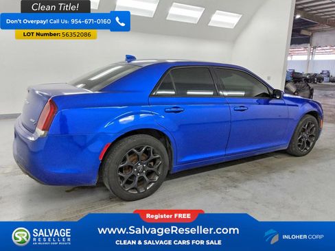 Used 2019 Chrysler 300 S AWD/4WD image 4