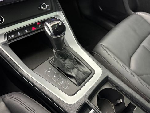 Used 2022 Audi Q3 2.0T Premium w/ Convenience Package image 20