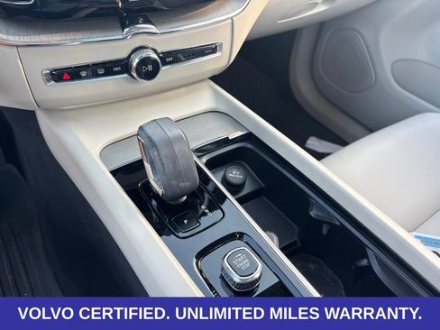 Used 2024 Volvo XC60 B5 Plus w/ Protection Package Premier AWD/4WD image 19