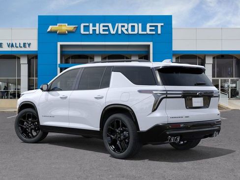New 2026 Chevrolet Traverse RS image 3