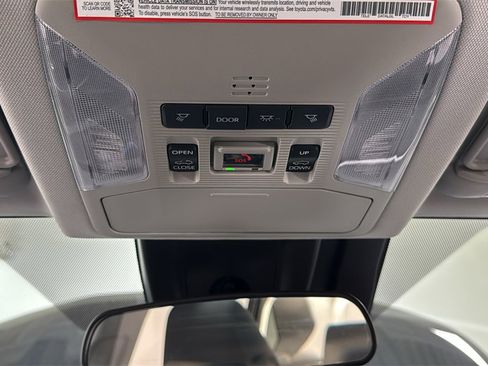 Used 2025 Toyota RAV4 XLE image 11