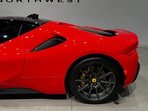 Used 2023 Ferrari SF90 Stradale Base image 7