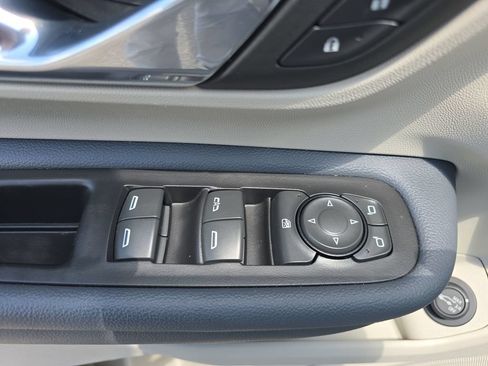 Used 2023 GMC Terrain Denali AWD/4WD image 26