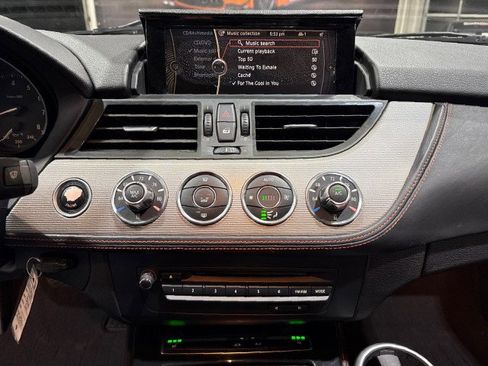 Used 2014 BMW Z4 sDrive35i image 54