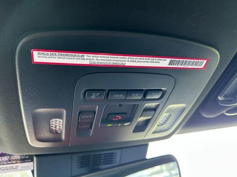 Used 2025 Toyota Camry SE w/ Multimedia Upgrade Package FWD image 31