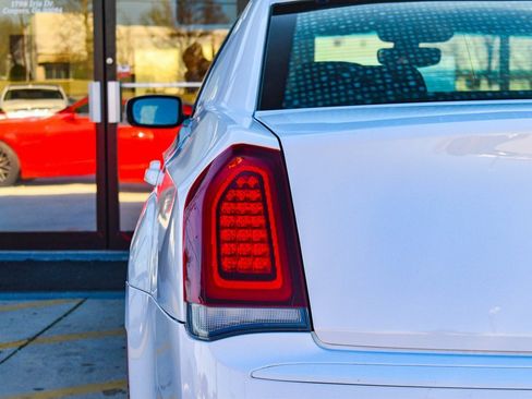 Used 2023 Chrysler 300 S image 33