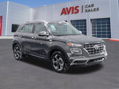 Used 2025 Hyundai Venue SEL image 9