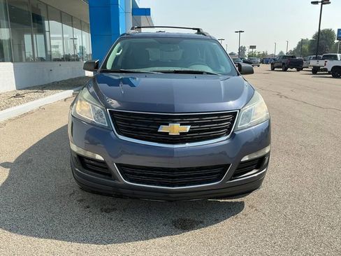 Used 2014 Chevrolet Traverse LS image 17