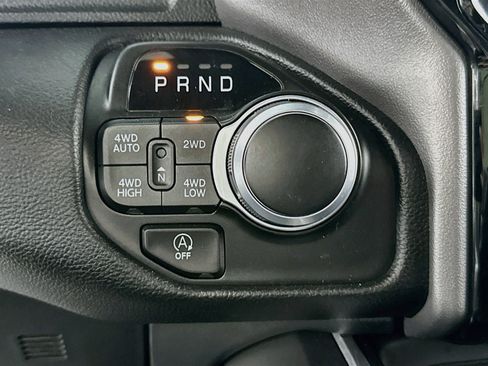 Used 2023 RAM 1500 Big Horn AWD/4WD image 17