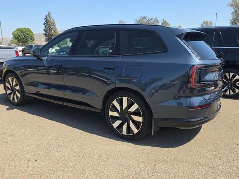 Used 2025 Volvo EX90 Ultra AWD/4WD image 2