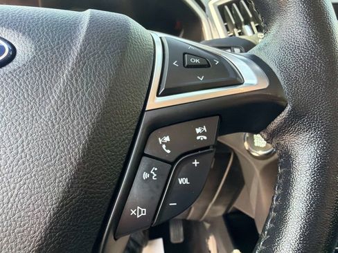 Used 2020 Ford Edge SEL w/ Cold Weather Package AWD/4WD image 28