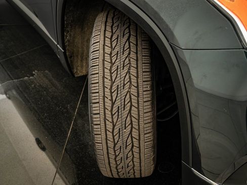 Used 2019 Chevrolet Traverse LT image 45