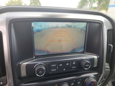 Used 2016 Chevrolet Silverado 1500 LTZ Z71 w/ LTZ Plus Package AWD/4WD image 19