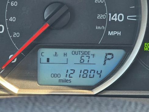 Used 2015 Toyota RAV4 XLE FWD image 35