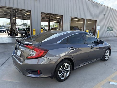 Certified 2017 Honda Civic LX image 7