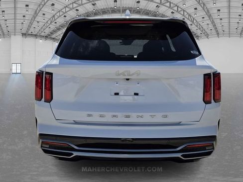 Used 2022 Kia Sorento SX image 6