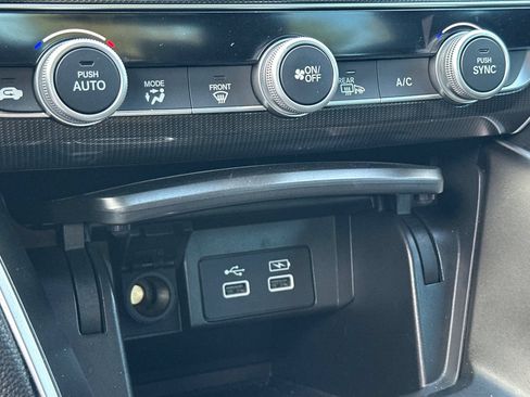Used 2022 Honda Accord Sport image 30