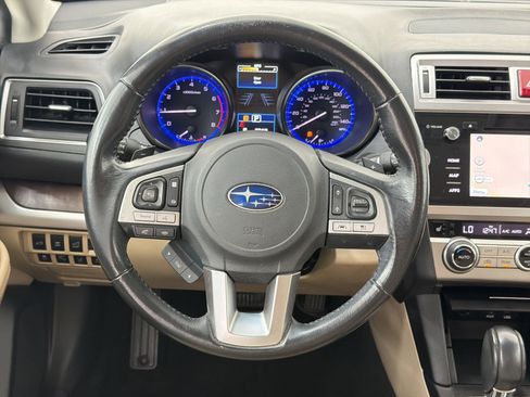 Used 2016 Subaru Outback 2.5i Limited AWD/4WD image 16