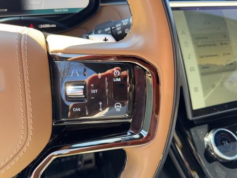 Used 2023 Land Rover Range Rover Sport SE Dynamic image 19