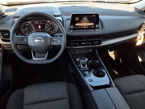 New 2026 Nissan Rogue SV w/ Cold Weather Package image 11