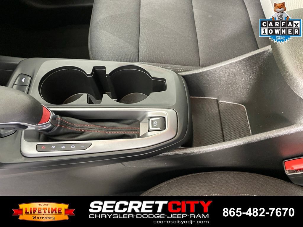 Used 2026 Chevrolet Trax RS FWD image 23