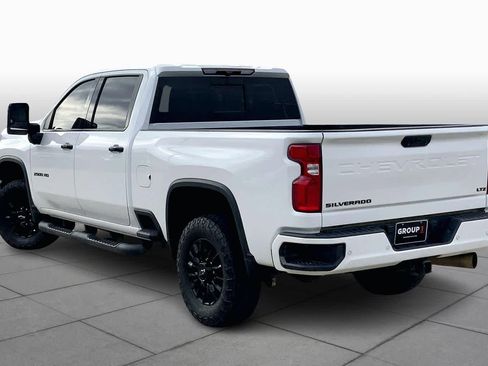 Used 2021 Chevrolet Silverado 2500 LTZ w/ LTZ Plus Package image 11