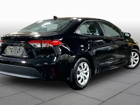 Certified 2025 Toyota Corolla LE FWD image 13