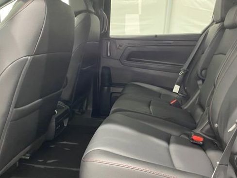 Used 2025 Honda Odyssey Sport-L image 16