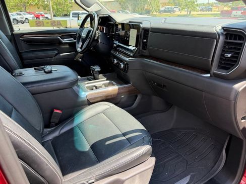 Used 2023 GMC Sierra 1500 Elevation AWD/4WD image 17