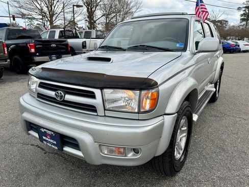 Used 2000 Toyota 4Runner SR5 w/ Upgrade Value Pkg 2 image 1