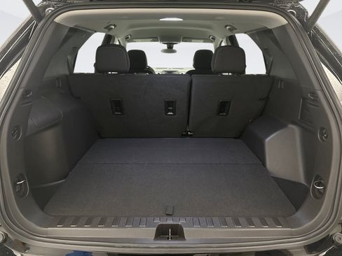 Used 2023 Chevrolet Equinox LT FWD image 19