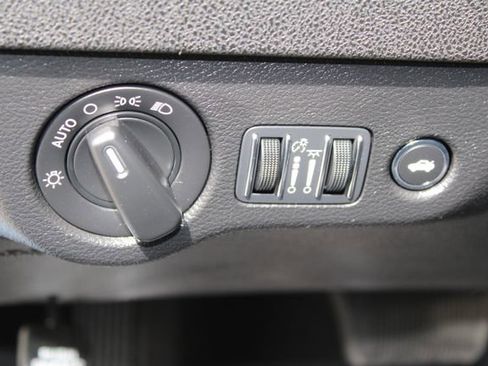 Used 2023 Dodge Charger SXT w/ Blacktop Package RWD image 12