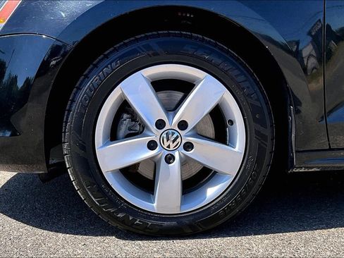 Used 2013 Volkswagen Jetta TDI FWD image 12