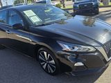 Used 2022 Nissan Altima 2.5 SV image 3
