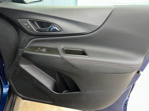 Certified 2023 Chevrolet Equinox RS w/ LPO, Floor Liner Package image 31