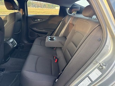 Used 2024 Chevrolet Malibu LT image 13