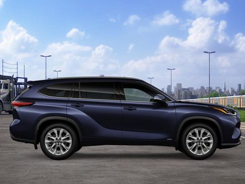 New 2026 Toyota Highlander Limited image 12