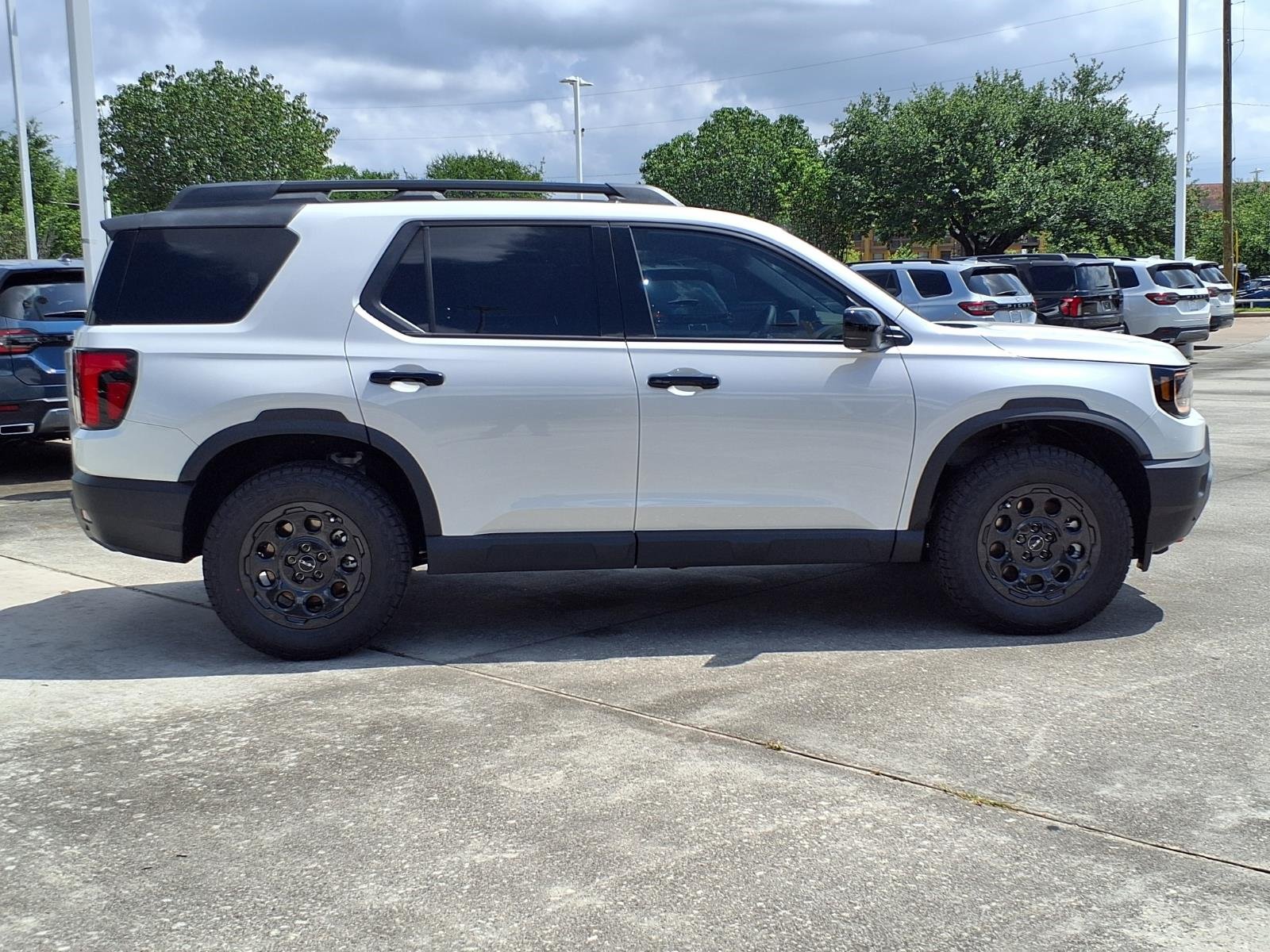 New 2026 Honda Passport TrailSport Elite image 14