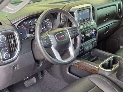 Used 2022 GMC Sierra 1500 SLT image 10