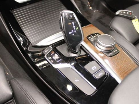 Used 2019 BMW X3 sDrive30i w/ Driving Assistance Package image 14