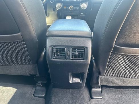 Used 2023 Toyota 4Runner TRD Off-Road Premium w/ Moonroof Package AWD/4WD image 28