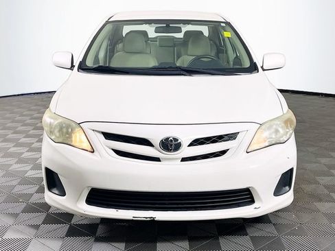 Used 2012 Toyota Corolla L FWD image 3