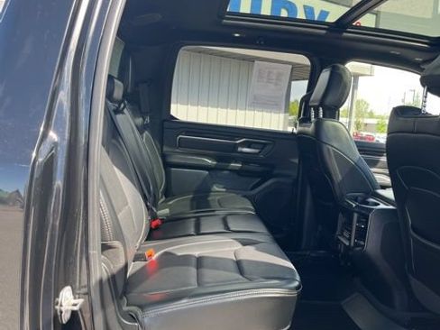 Used 2019 RAM 1500 Sport w/ Advanced Safety Group AWD/4WD image 32