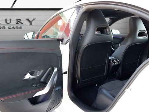 Used 2023 Mercedes-Benz CLA 250 4MATIC image 45