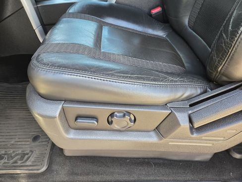 Used 2013 Ford F150 Raptor w/ Exterior Graphics Pkg AWD/4WD image 9