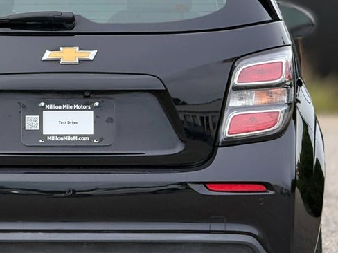 Used 2020 Chevrolet Sonic LT FWD image 14