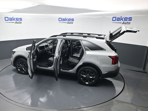 Certified 2023 Kia Sorento X-Line EX image 62