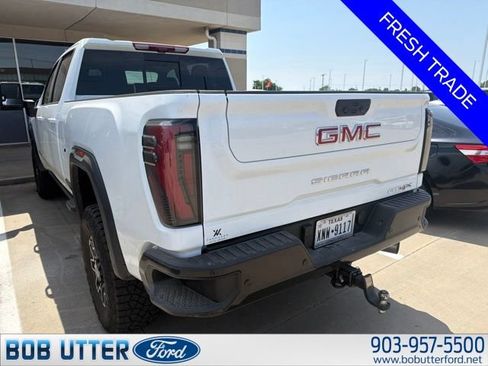 Used 2026 GMC Sierra 2500 AT4X AWD/4WD image 3